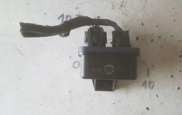 Mazda CX-5 Glow plug pre-heat relay SH0118650