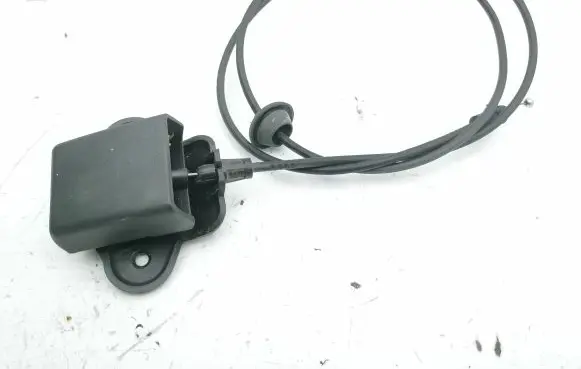 Chrysler Grand Voyager V Engine bonnet (hood) release handle