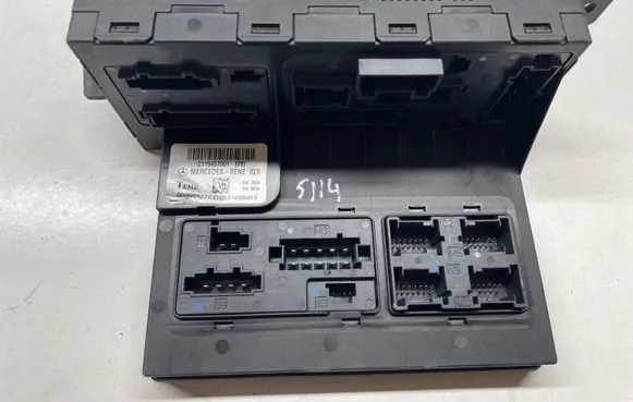 Mercedes-Benz E W211 SAM control unit A2115457001 2115457001