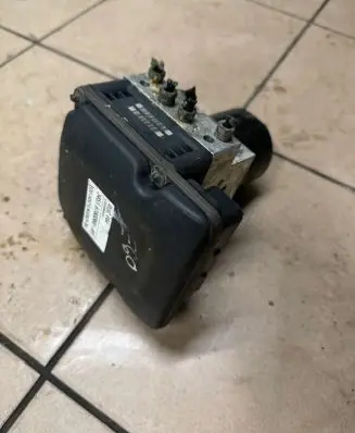 BMW 5 E60 E61 ABS Pump 6783362 6783360