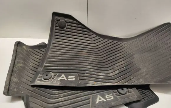 Audi A5 Car floor mat set 8W7061511A 8w7061501