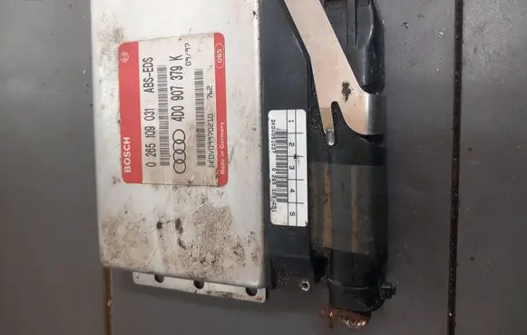 Audi A6 S6 C5 4B ABS control unit/module 0265109031 DK0V09970210 4D0907379K
