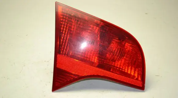Audi A4 S4 B7 8E 8H Tailgate rear/tail lights 8E9945093 484501 749001