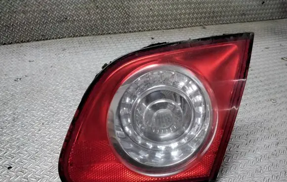 Volkswagen PASSAT B6 Tailgate rear/tail lights ZSB3C5945094E