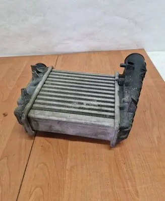 Audi A4 S4 B7 8E 8H Intercooler radiator 8E0145806C