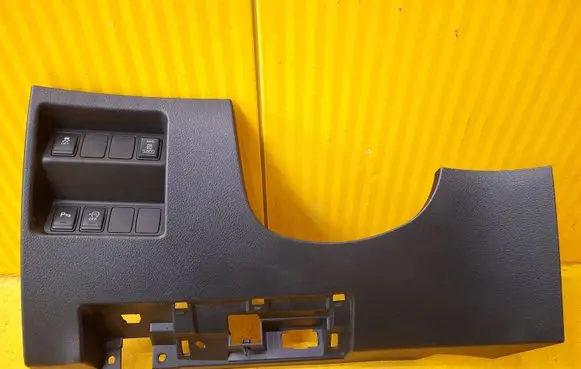 Nissan Qashqai Dashboard trim 681064EH0A