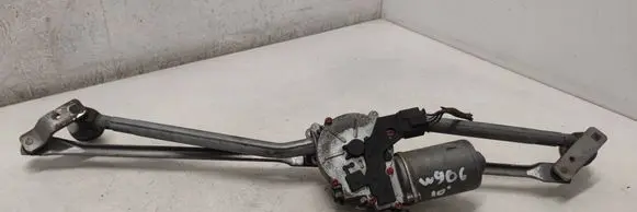 Front wiper linkage and motor