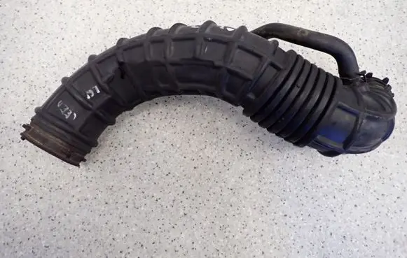 KIA Ceed Intercooler hose/pipe 281383X900