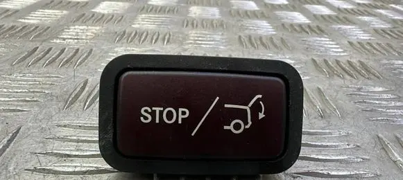 Mercedes-Benz E W212 Tailgate/trunk/boot open switch 2128210651