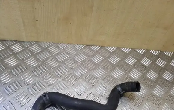 Volkswagen Transporter - Caravelle T5 Engine coolant pipe/hose 7H0121073F