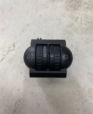 Volkswagen Golf V Headlight level height control switch 1K0941333C