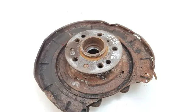 Mercedes-Benz GL X164 Rear wheel hub A1649058300