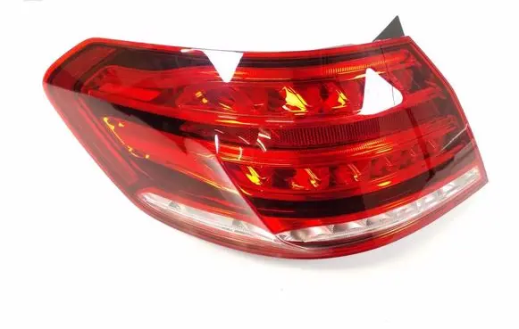 Mercedes-Benz E W212 Rear/tail lights A2129060703