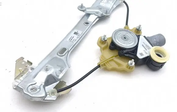 Toyota C-HR II Rear door window regulator with motor 69840F4050 554182101 01272