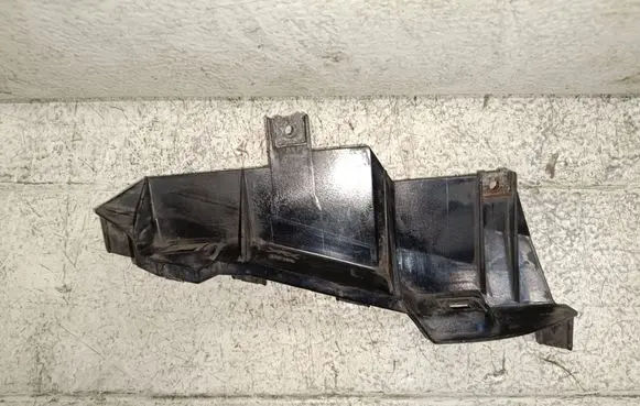 BMW 5 E39 Headlight/headlamp mounting bracket 145531