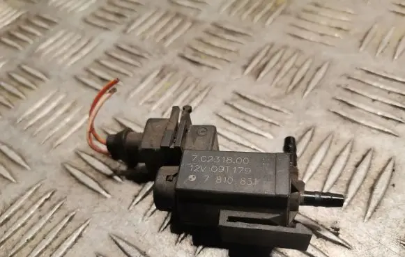 BMW 1 E81 E87 Turbo solenoid valve 7810831