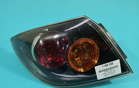 Mazda 3 I Rear/tail lights P2912 IMPRK1405089