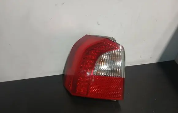 Volvo V70 Rear/tail lights 30698983