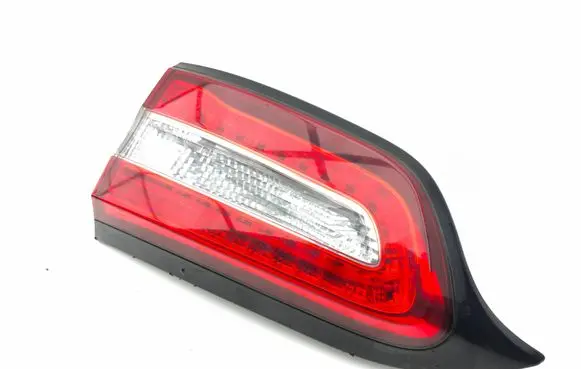 Jeep Cherokee Tailgate rear/tail lights 68102920AC