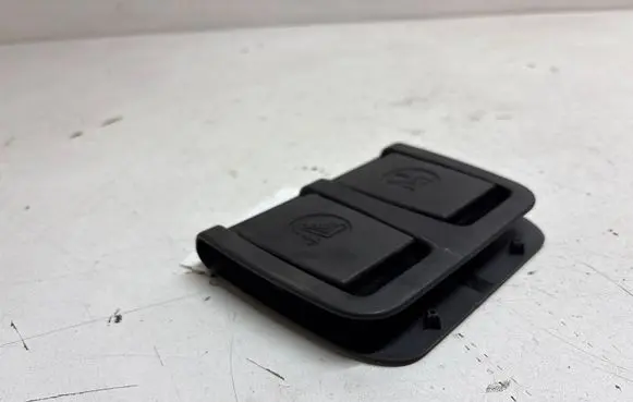 BMW 5 F10 F11 ISOFIX cover 7275089