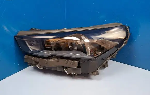 BMW 5 G60 Headlight/headlamp 5A798D7 0301128237AF 63115A87913