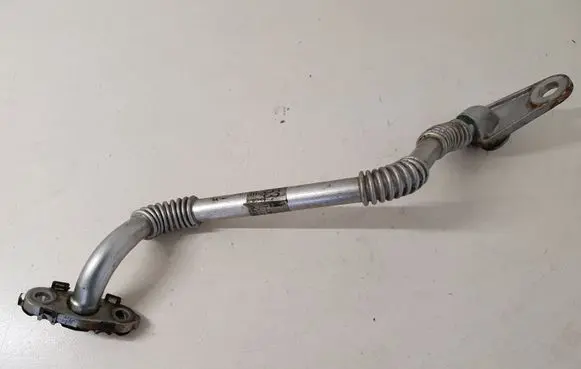 Opel Insignia A Engine coolant pipe/hose 55565953