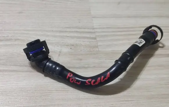 Skoda Scala Air intake hose/pipe 04C133352BE