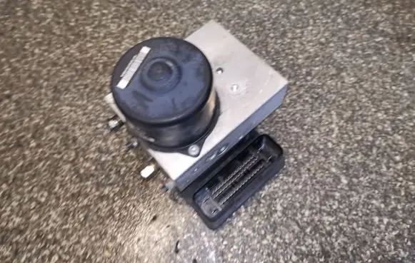 Nissan Pathfinder R51 ABS Pump 47660EA270