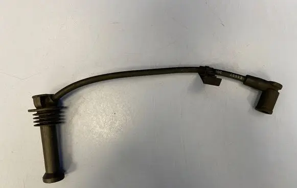 Ford Mondeo Mk III Ignition plug leads E5597