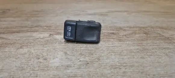 Volvo C70 Windscreen/window heater switch 9162952