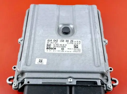 Mercedes-Benz E W211 Engine control unit/module A6421500026