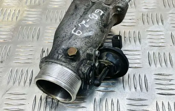 Audi A6 S6 C5 4B Throttle valve 480145950C