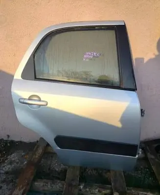 Suzuki SX4 Rear door ZCC