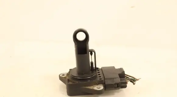 Toyota Avensis T250 Mass air flow meter 22040J010