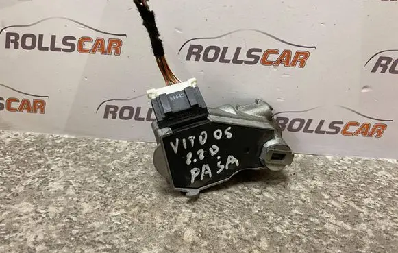 Mercedes-Benz Vito Viano W639 Steering wheel lock A2034621130