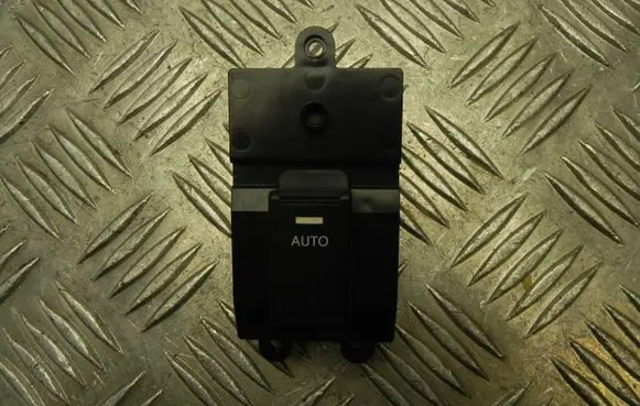 KIA Sorento Electric window control switch 140527 T9274