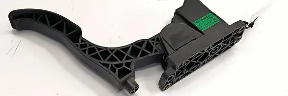 Skoda Fabia Mk1 (6Y) Accelerator throttle pedal 0280752215