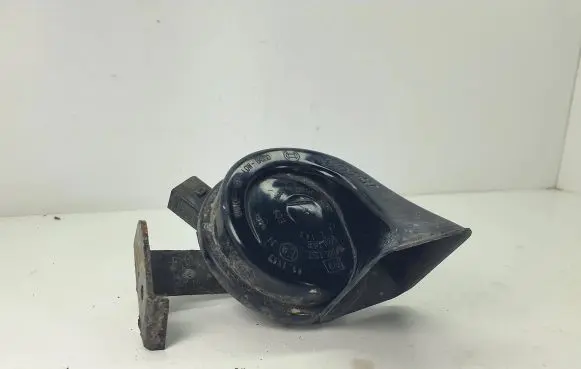 Audi A3 S3 8P Horn signal
