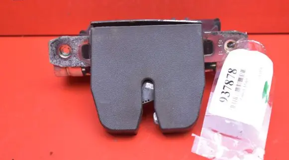 Opel Zafira B Tailgate/trunk/boot lock/catch/latch 13117285