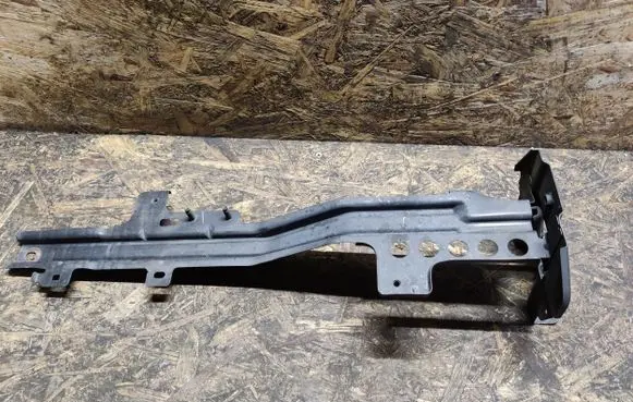 Infiniti Q70 Y51 Radiator support slam panel bracket 