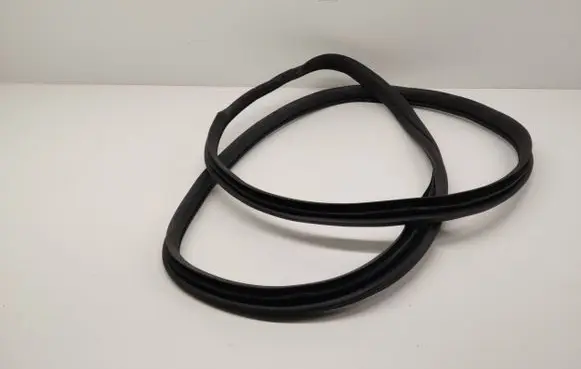 Mercedes-Benz GLK (X204) Rear door rubber seal (on body) 