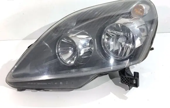 Opel Zafira B Headlight/headlamp 