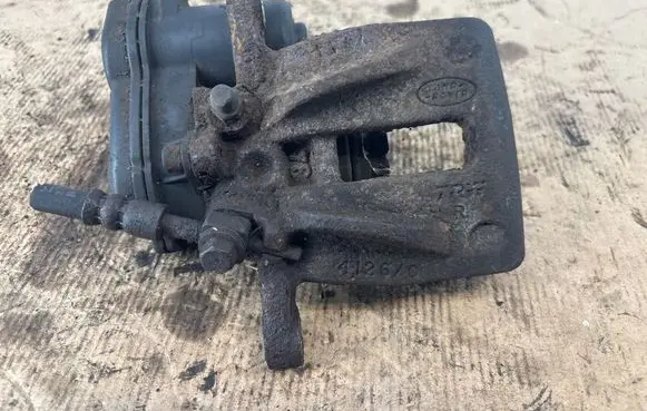 Land Rover Evoque I Rear brake caliper 4126C