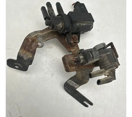 Volkswagen Phaeton Turbo solenoid valve 1K0906627 08T269 70058000