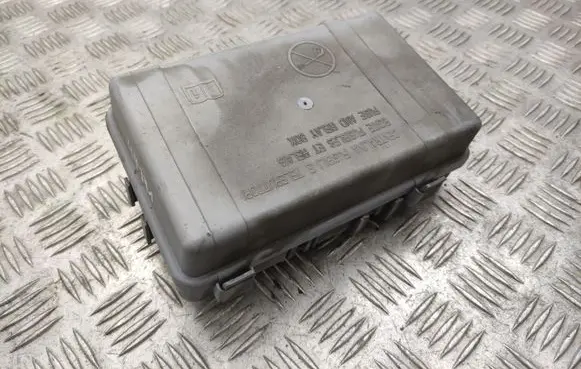 Alfa Romeo Giulia Fuse module