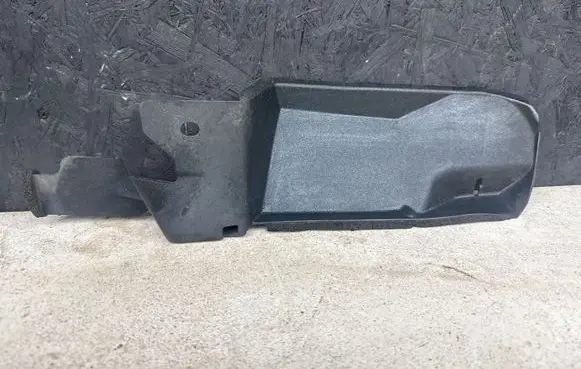 Toyota Auris 150 Fender end trim 5382502030
