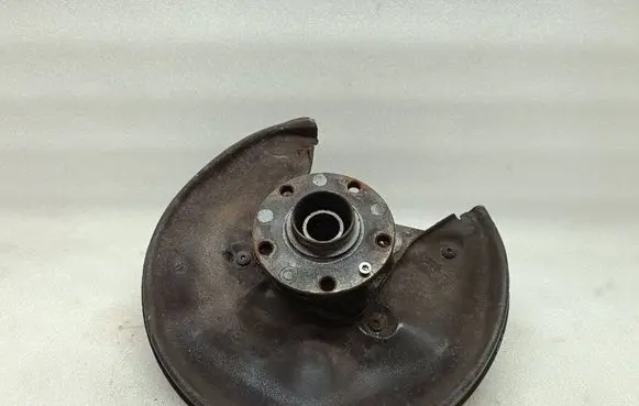 Audi A6 S6 C6 4F Rear wheel hub 