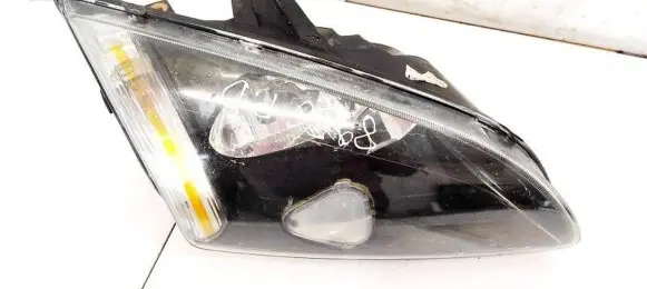 Ford Focus Headlight/headlamp