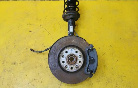 Volkswagen T-Roc Front wheel hub spindle knuckle 5Q0407258C