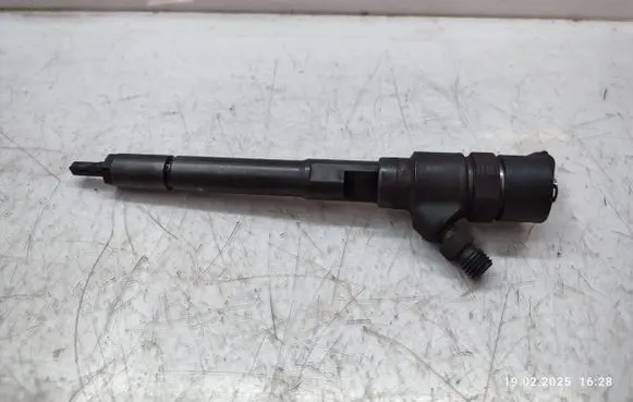 Hyundai Sonata Fuel injector 0445110258